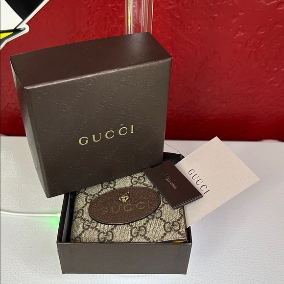 Gucci Beige and Brown Monogram wallet Card Holder with box and dust bag and COA - Picture 6 of 10
